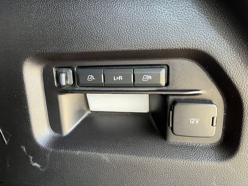 Used 2020 Ford Explorer ST w/ Premium Technology Package image 45