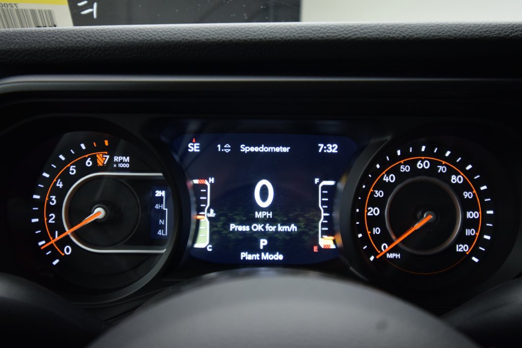 New 2026 Jeep Gladiator Sport AWD/4WD image 19