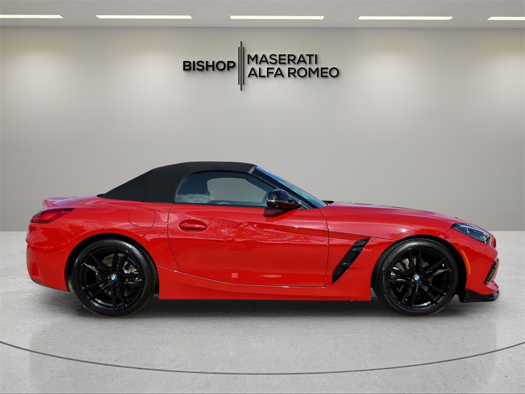Used 2023 BMW Z4 sDrive30i w/ Shadowloine Package image 8