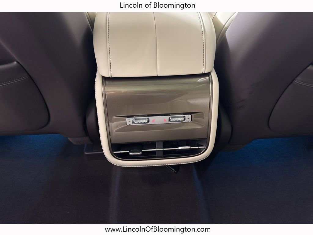 New 2026 Lincoln Nautilus Black Label w/ Jet Appearance Package image 60