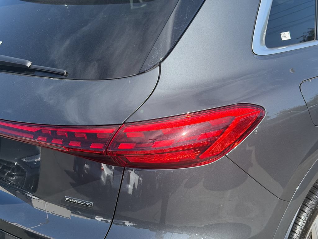 Used 2025 Audi Q5 Premium Plus AWD/4WD image 7