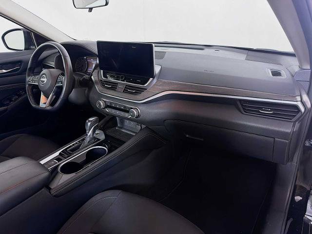 Certified 2023 Nissan Altima 2.5 SV w/ SV Premium Package AWD/4WD image 24