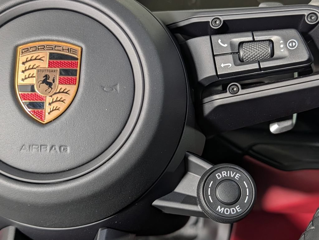 New 2026 Porsche Cayenne GTS AWD/4WD image 40