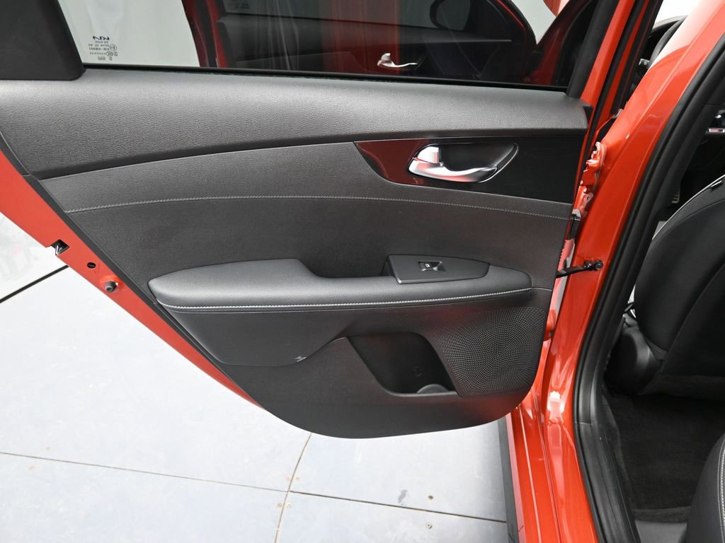 Certified 2023 Kia Forte GT-Line image 15