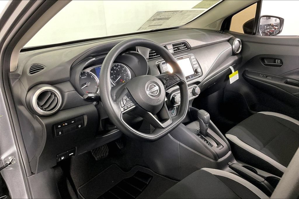 New 2025 Nissan Versa S w/ Trunk Package FWD image 8