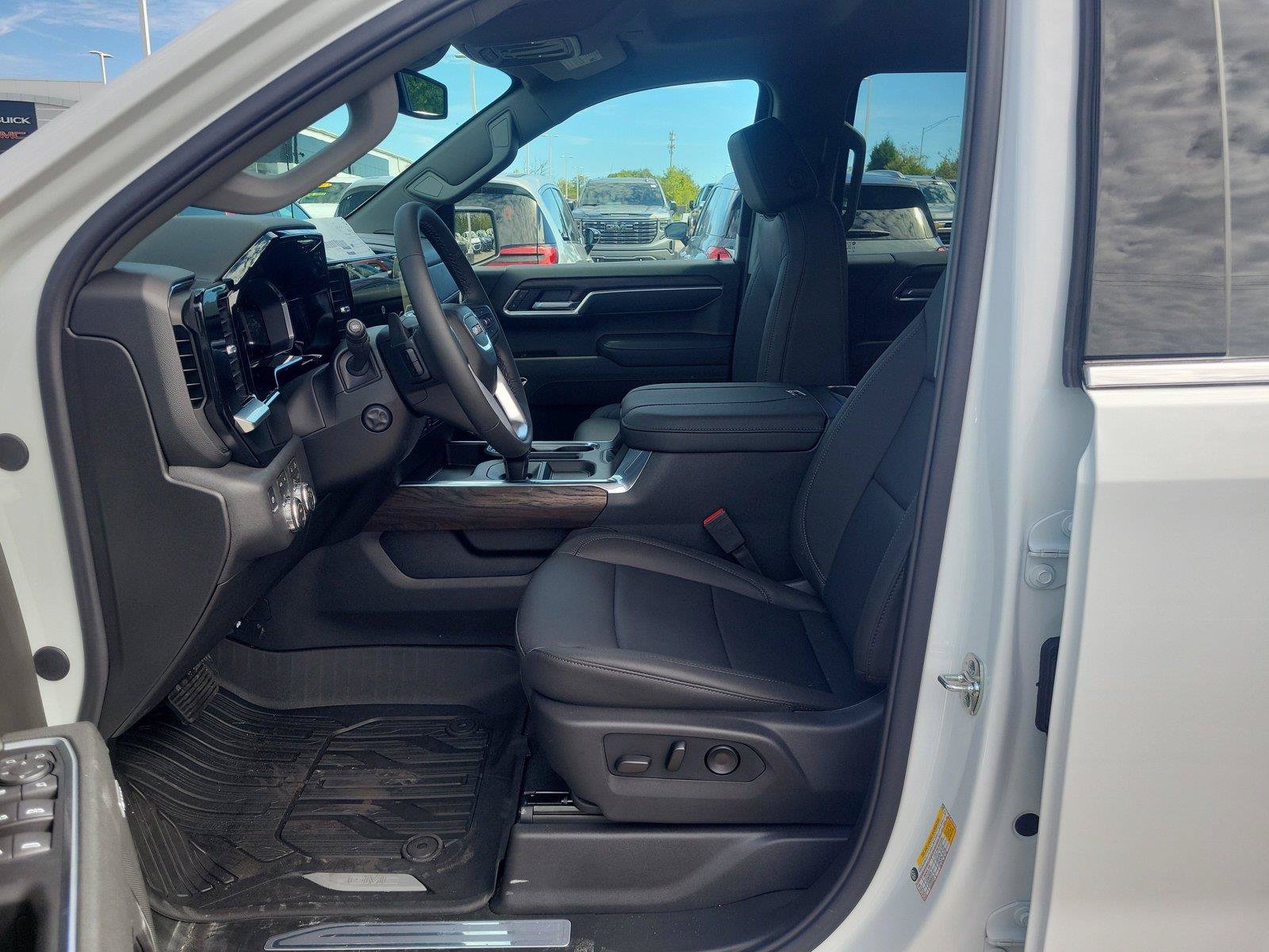 New 2026 GMC Sierra 1500 SLT w/ SLT Premium Package AWD/4WD image 15