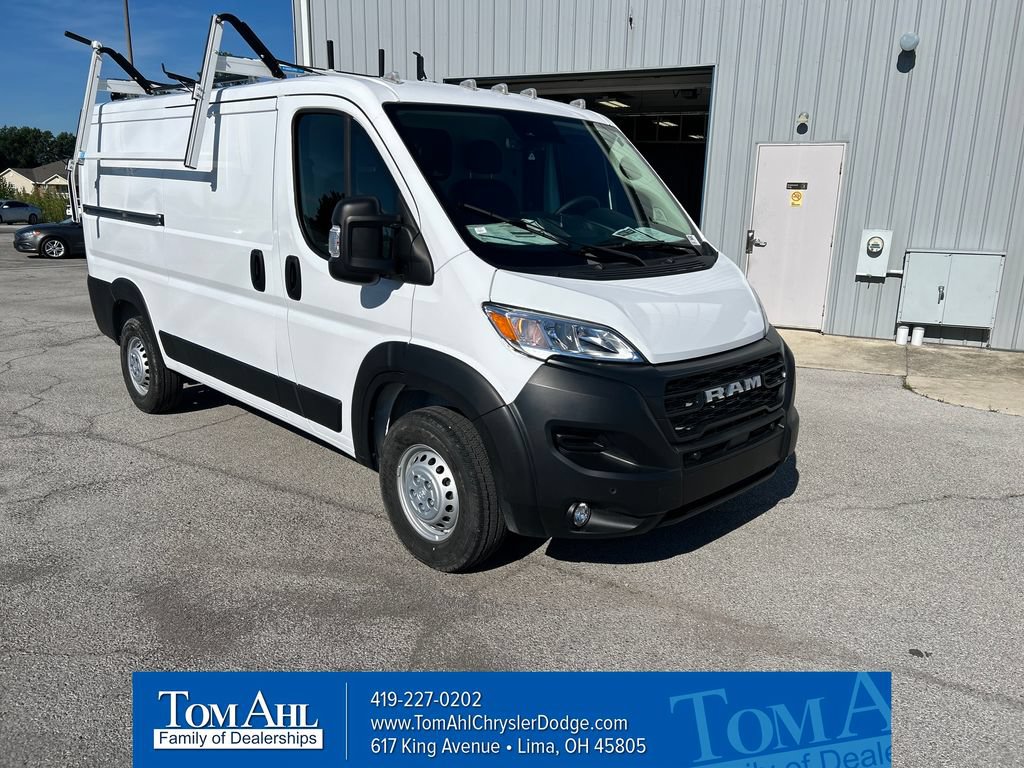 Used 2025 RAM ProMaster 2500 w/ Safety Group FWD image 1