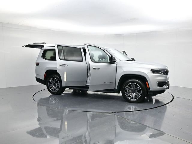 Used 2024 Jeep Wagoneer Series II w/ Flexible Seating Group image 47