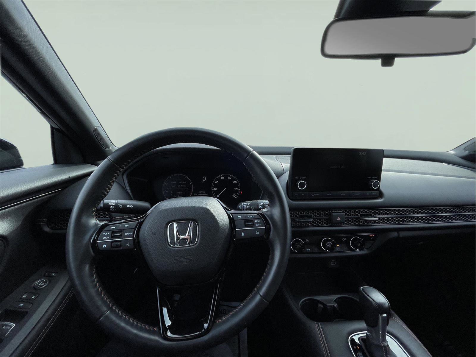 Used 2023 Honda HR-V Sport image 25