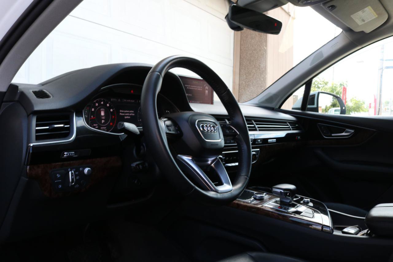 Used 2018 Audi Q7 3.0T Prestige AWD/4WD image 22