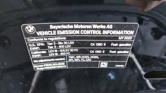 Used 2023 BMW 740i w/ Parking Assistance Package image 62