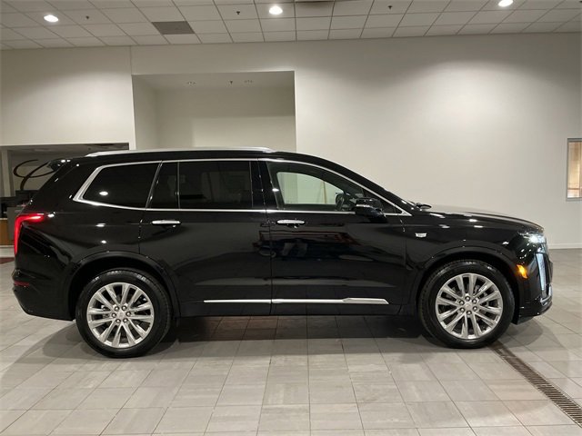 Certified 2025 Cadillac XT6 Premium Luxury w/ Technology Package image 7