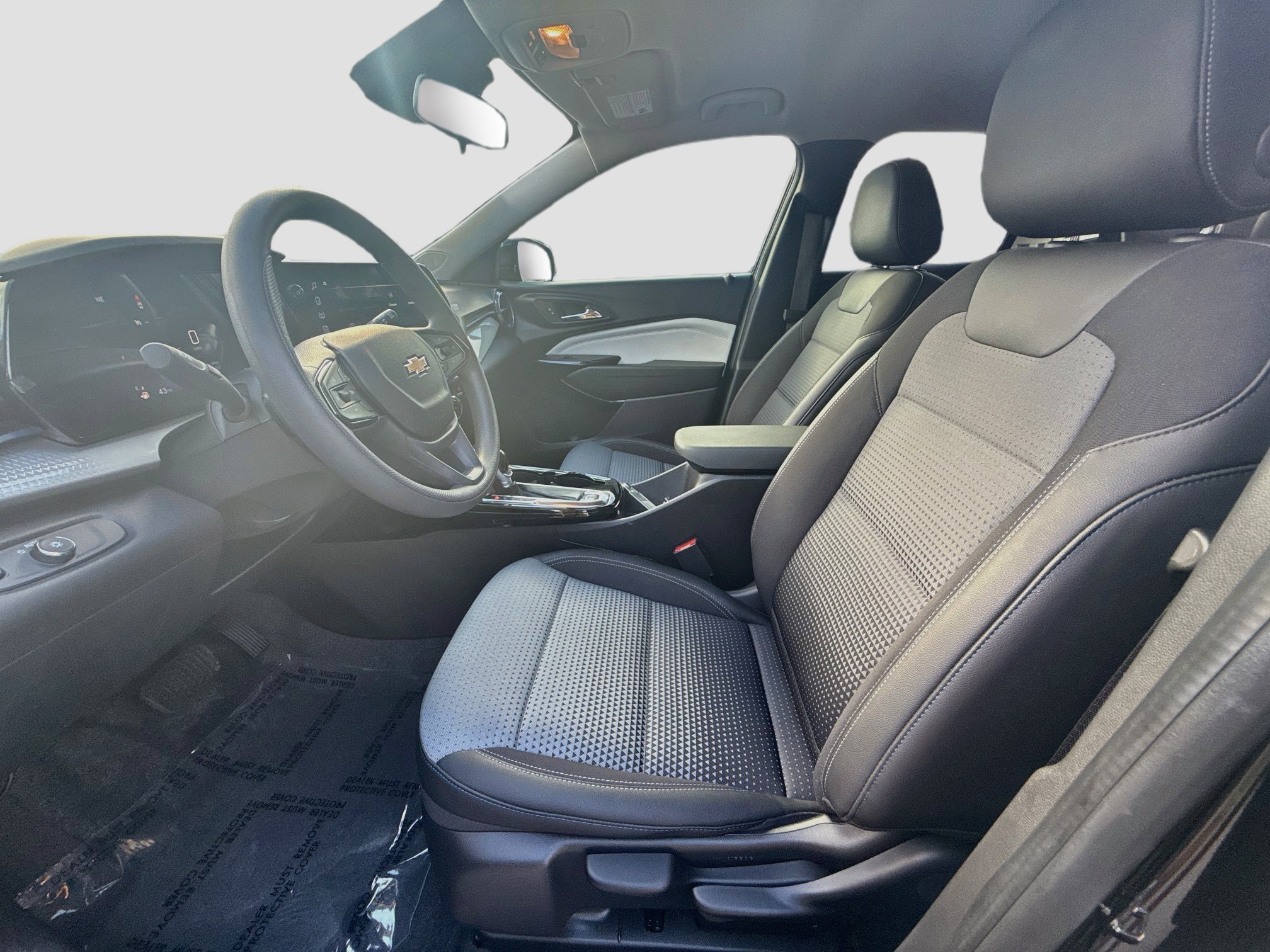 Used 2026 Chevrolet Trax LT FWD image 18