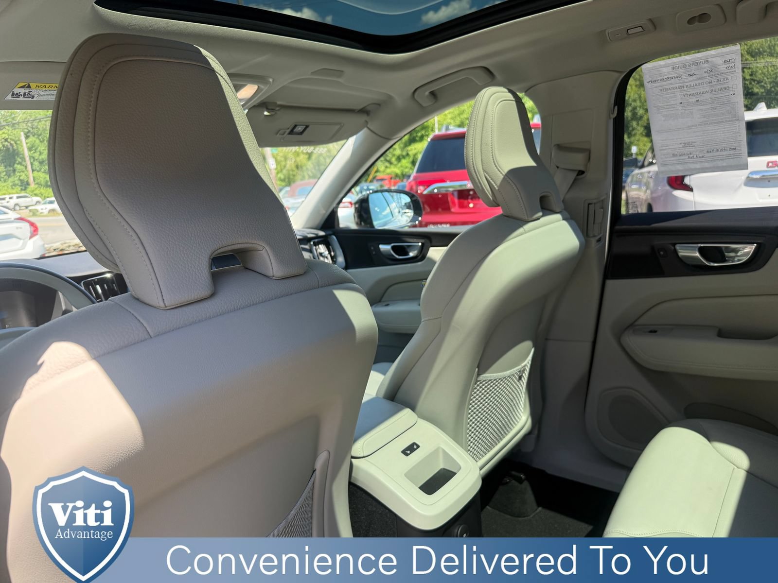 Certified 2025 Volvo XC60 T8 Plus w/ Protection Package Premier AWD/4WD image 21