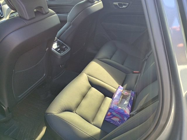 Used 2020 Volvo XC60 T5 Inscription w/ Protection Package AWD/4WD image 14