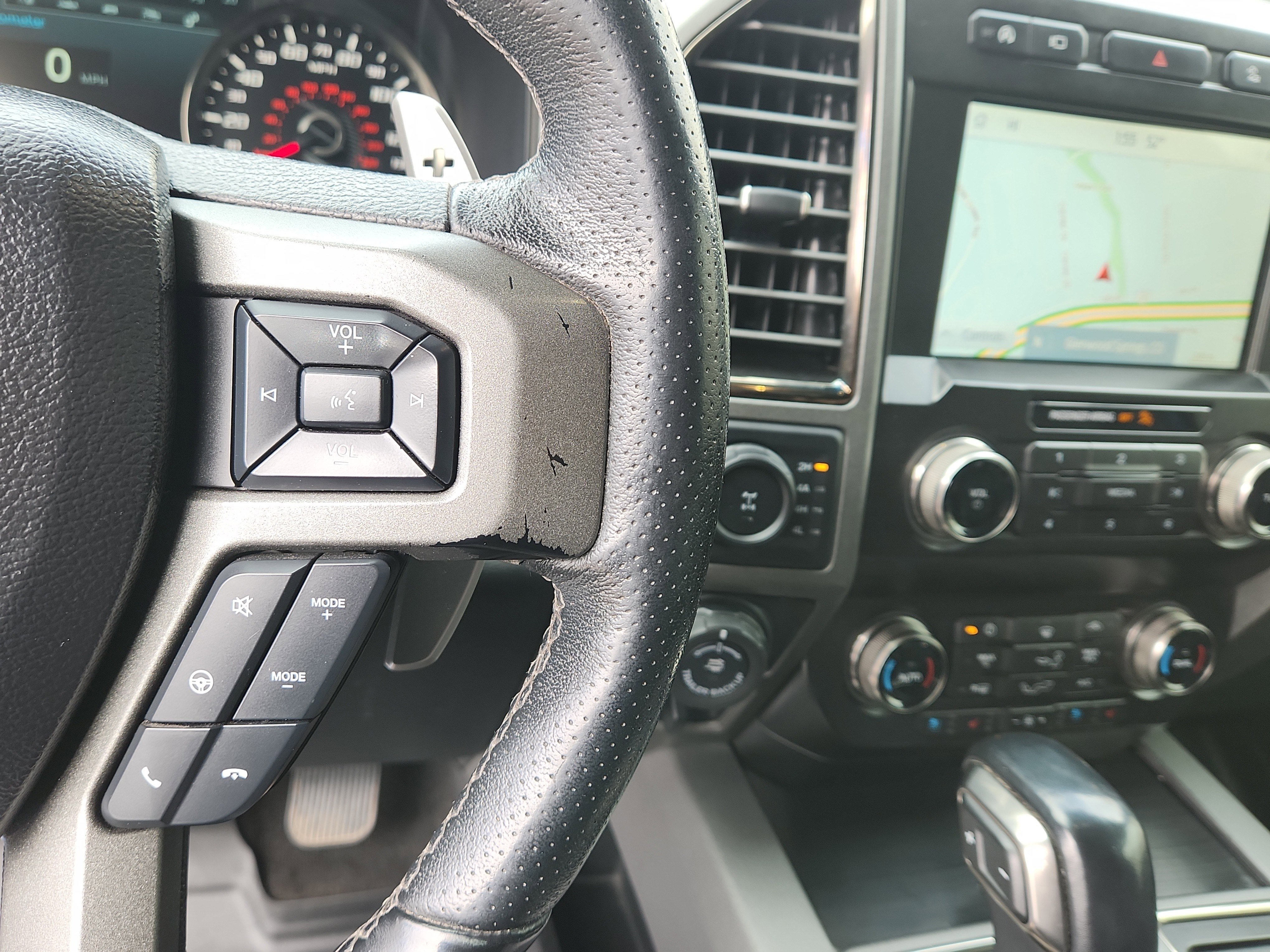 Used 2019 Ford F150 Raptor w/ Equipment Group 802A Luxury image 23