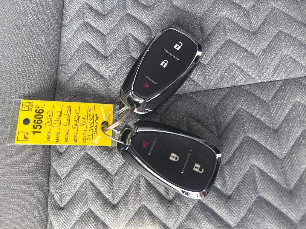 Used 2023 Chevrolet Equinox LS AWD/4WD image 31