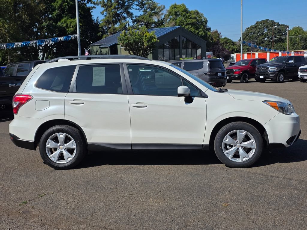 Used 2016 Subaru Forester 2.5i Premium AWD/4WD image 28