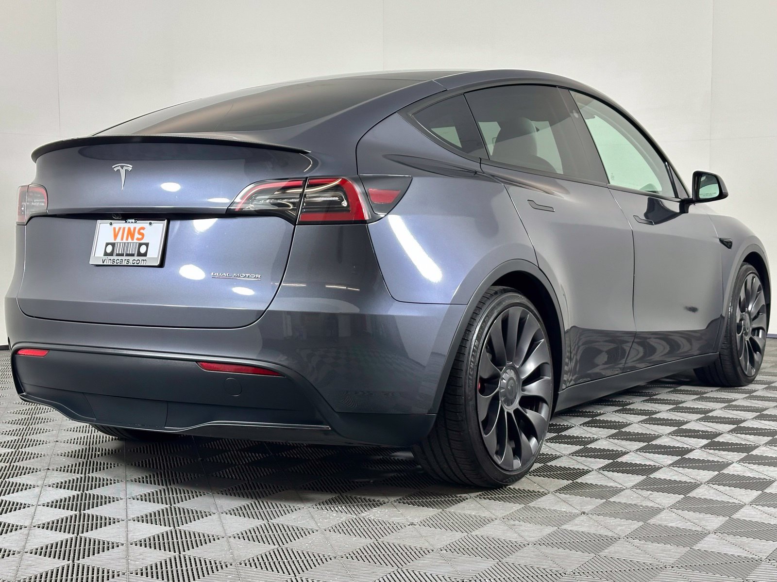 Used 2023 Tesla Model Y Performance AWD/4WD image 4