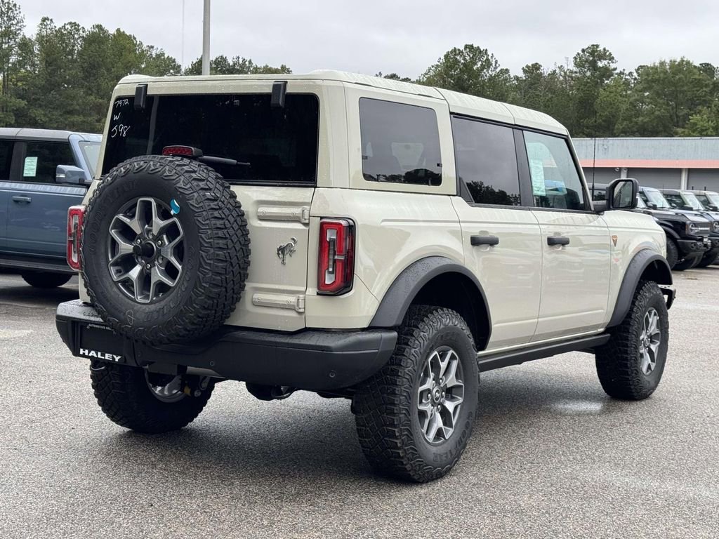 New 2025 Ford Bronco Badlands image 20