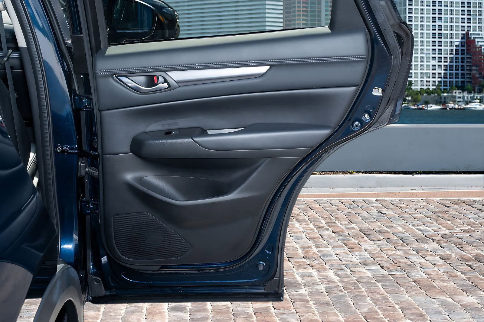 Used 2023 MAZDA CX-5 AWD 2.5 S w/ Preferred Package image 18