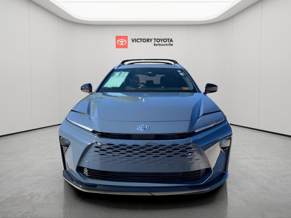 New 2025 Toyota Crown Signia image 8