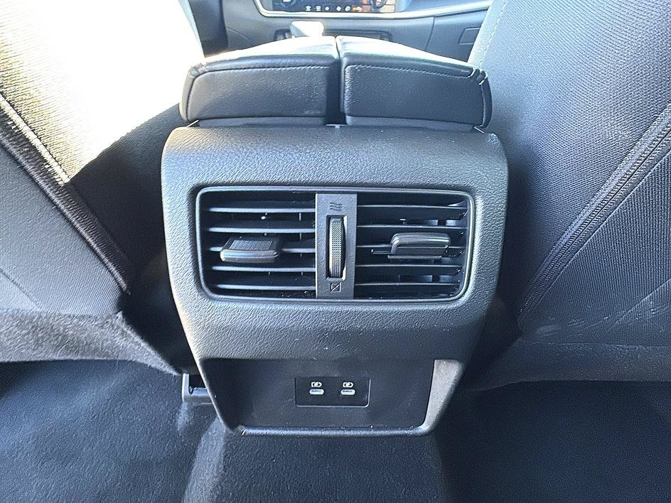 Certified 2025 Nissan Rogue SV AWD/4WD image 19