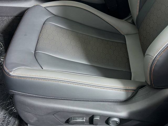 New 2025 Subaru Crosstrek 2.5i Limited image 18