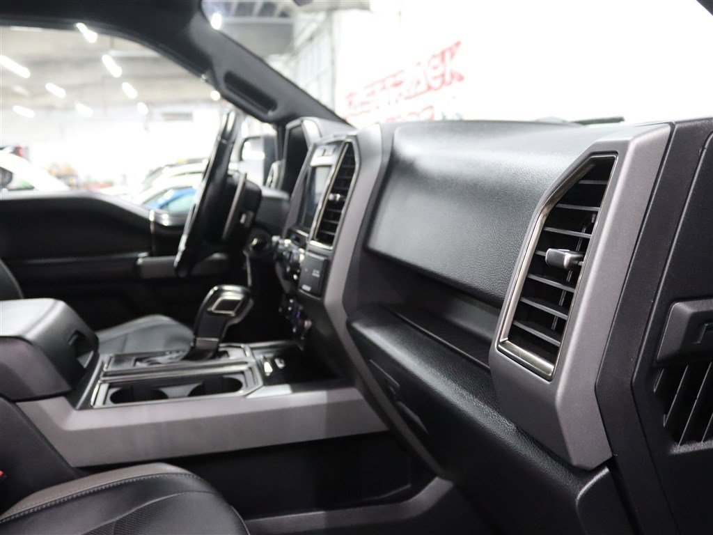 Used 2018 Ford F150 Raptor w/ Equipment Group 801A Mid AWD/4WD image 32