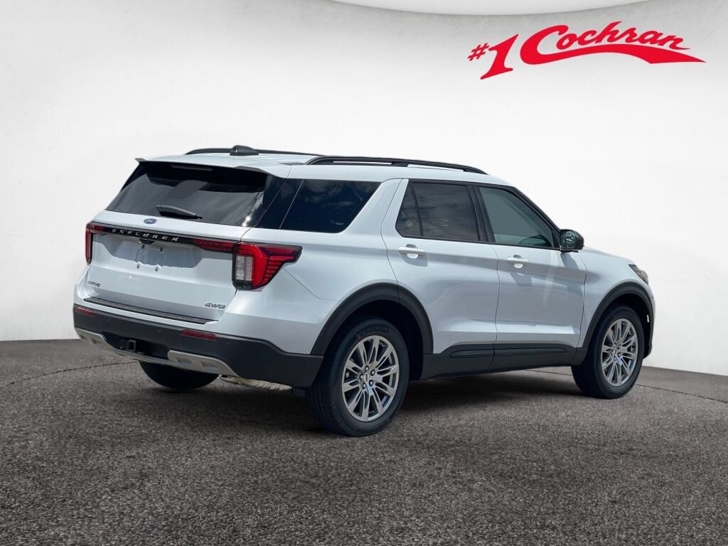 New 2026 Ford Explorer Active w/ Active Comfort Package AWD/4WD image 5