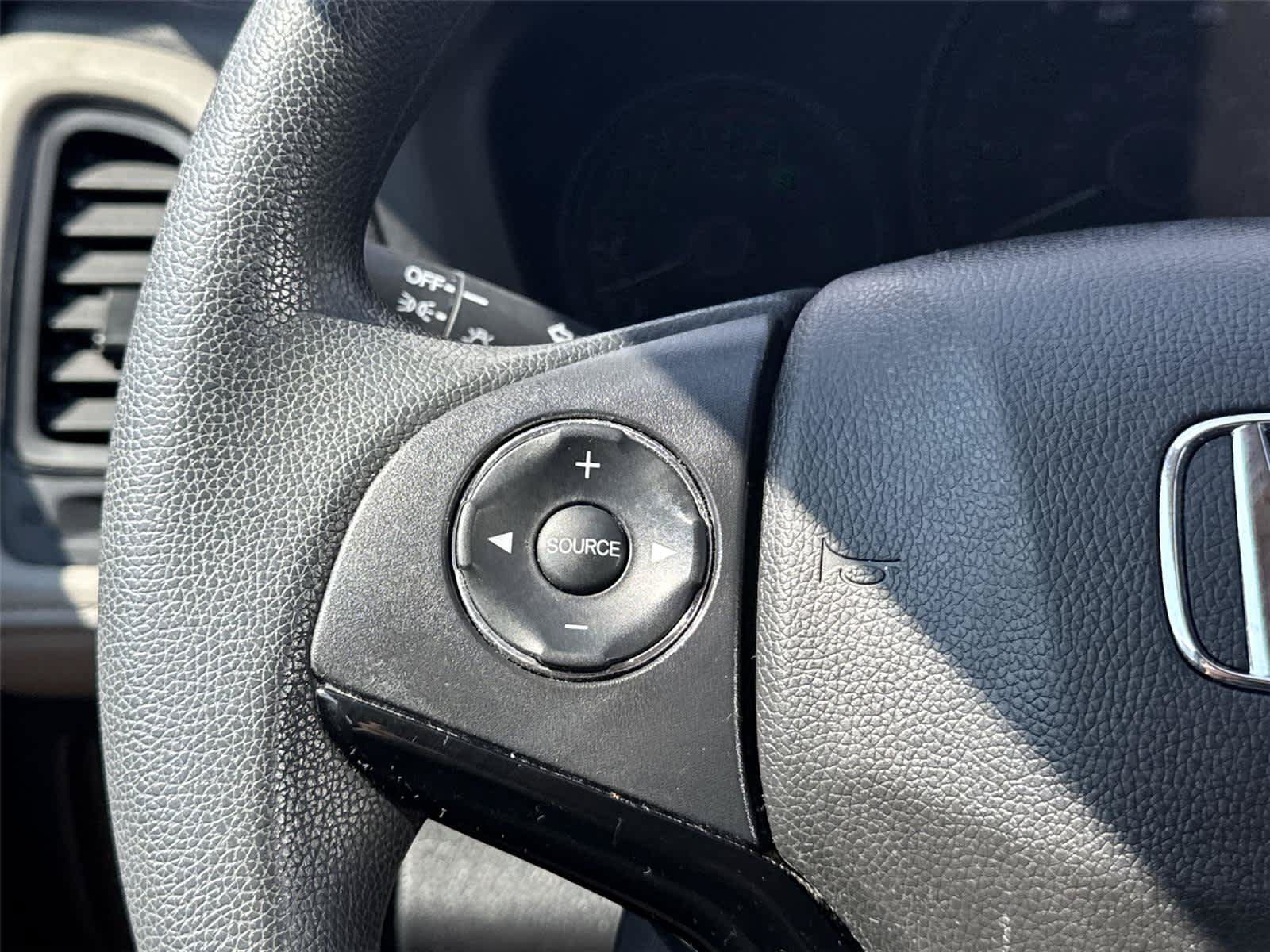 Used 2020 Honda HR-V LX image 19