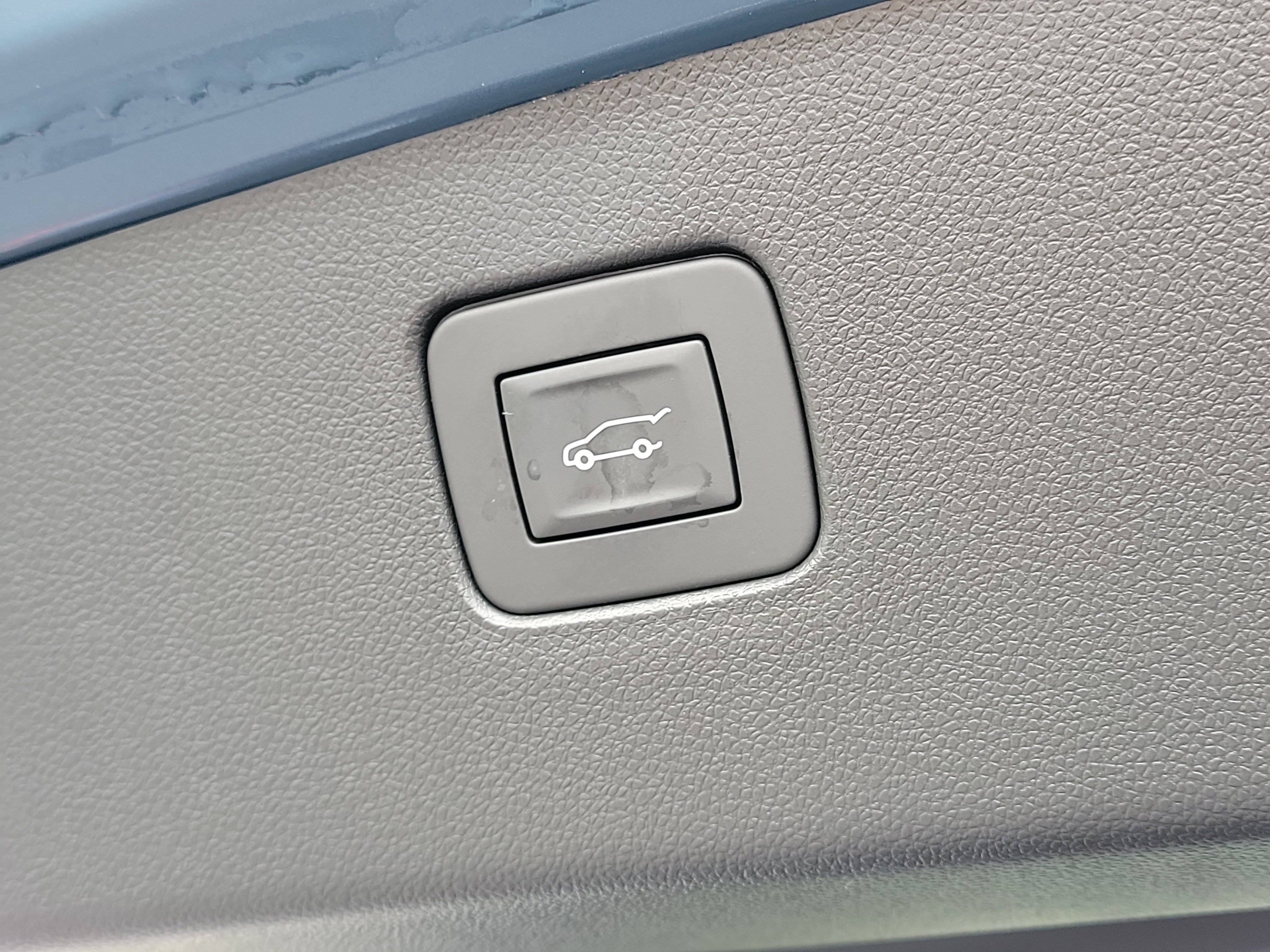 Used 2025 Buick Envista Sport Touring w/ Convenience I Package FWD image 9