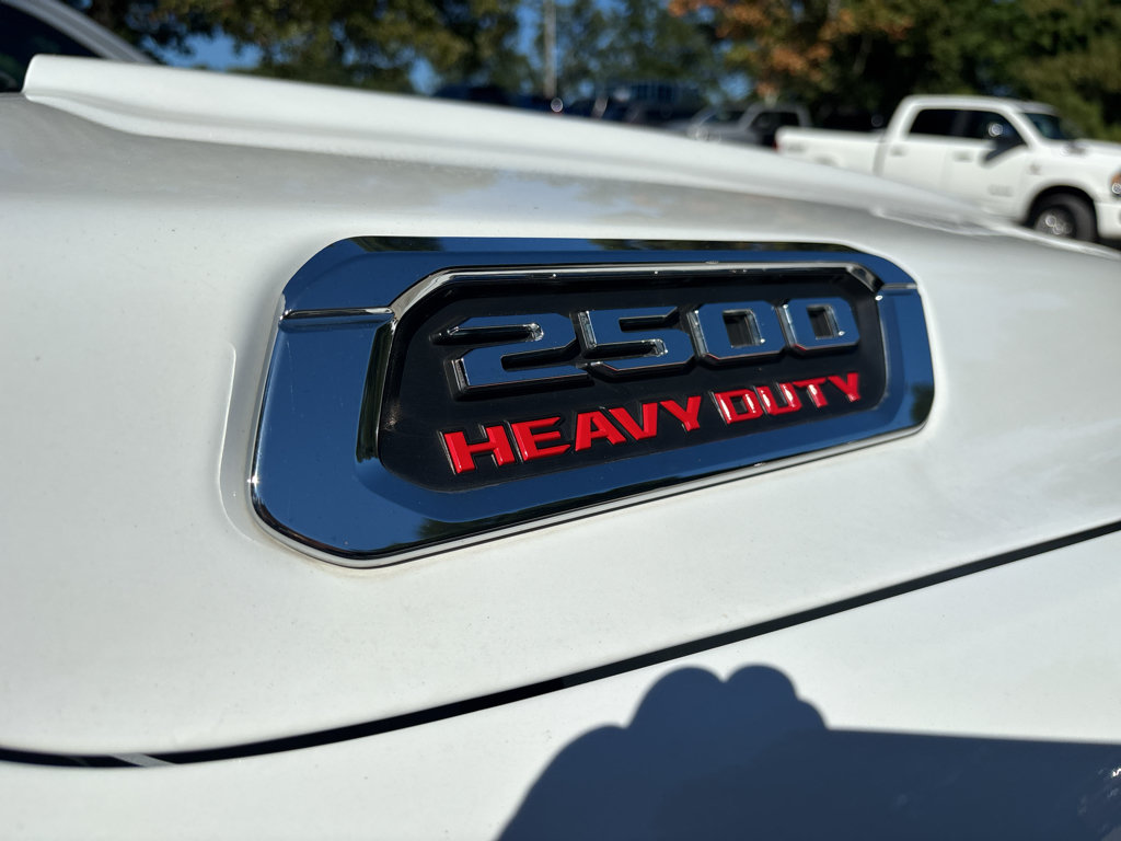 Used 2022 RAM 2500 Laramie AWD/4WD image 8