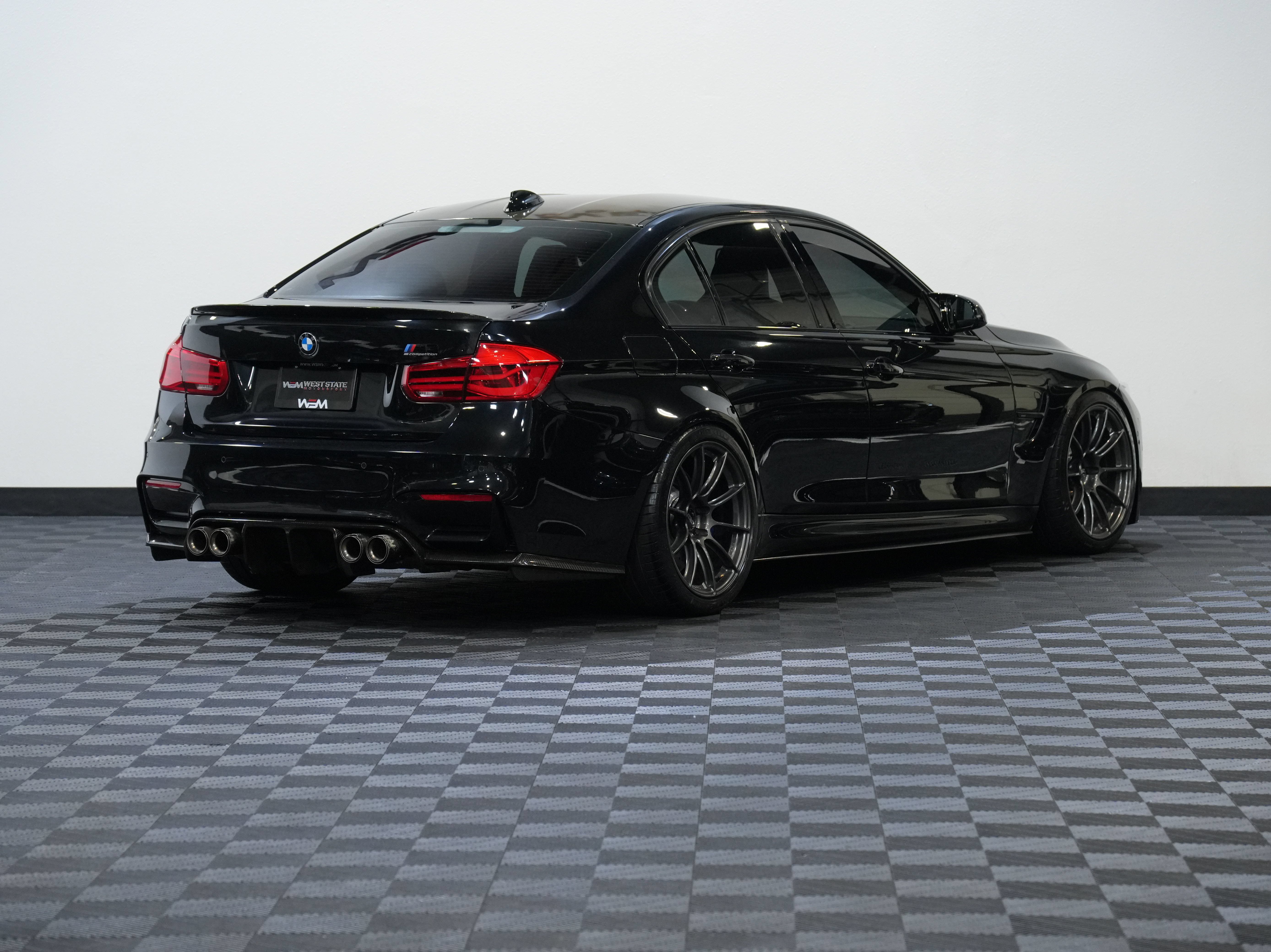 Used 2018 BMW M3 w/ Competition Package RWD image 6
