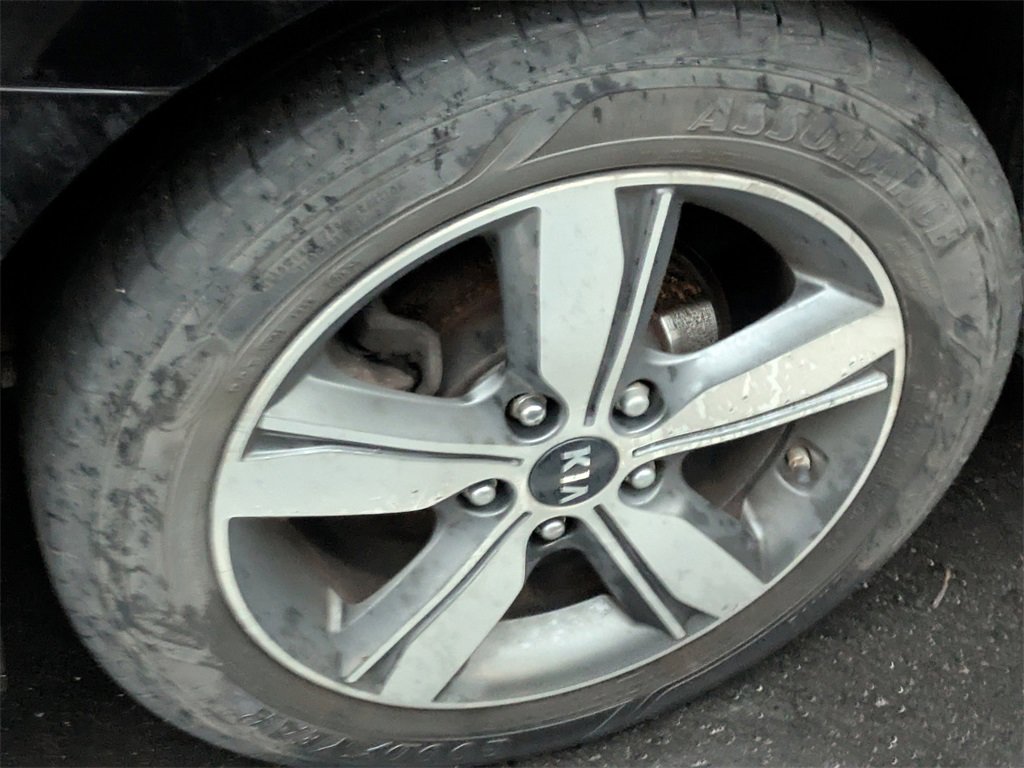 Used 2018 Kia Forte LX w/ LX Popular Package image 10