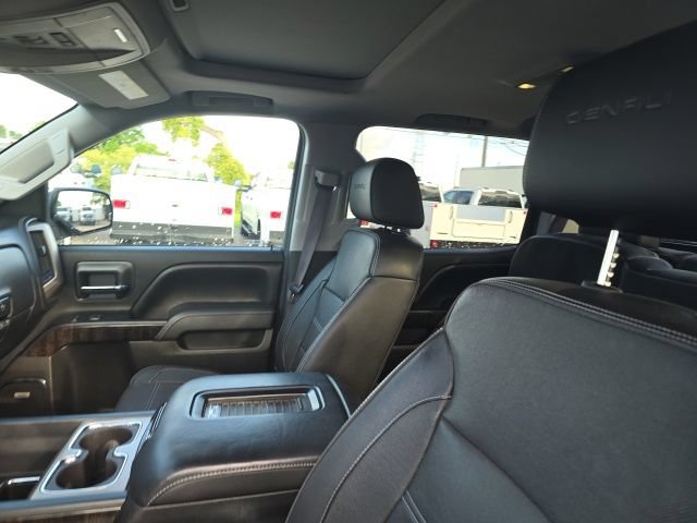 Used 2016 GMC Sierra 1500 Denali w/ Denali Ultimate Package AWD/4WD image 8