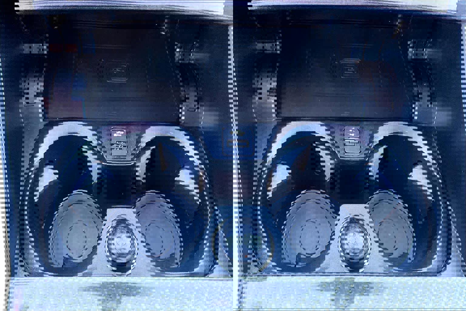 Used 2024 BMW M4 xDrive Competition image 38