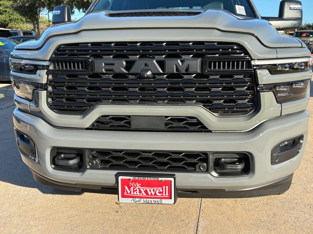 New 2027 RAM 3500 Limited AWD/4WD image 31