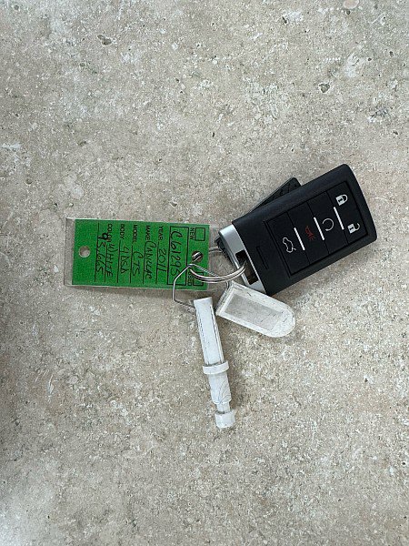 Used 2011 Cadillac CTS Premium RWD image 29