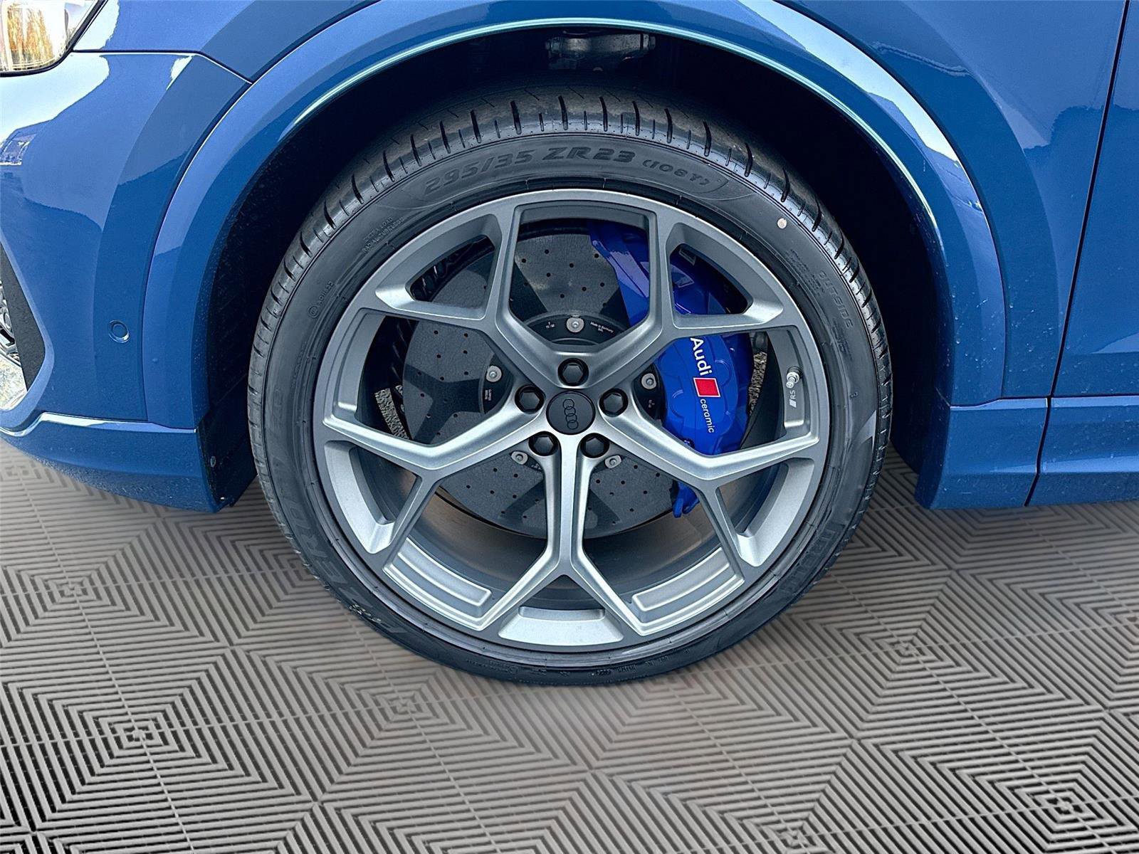 New 2026 Audi RS Q8 performance image 32