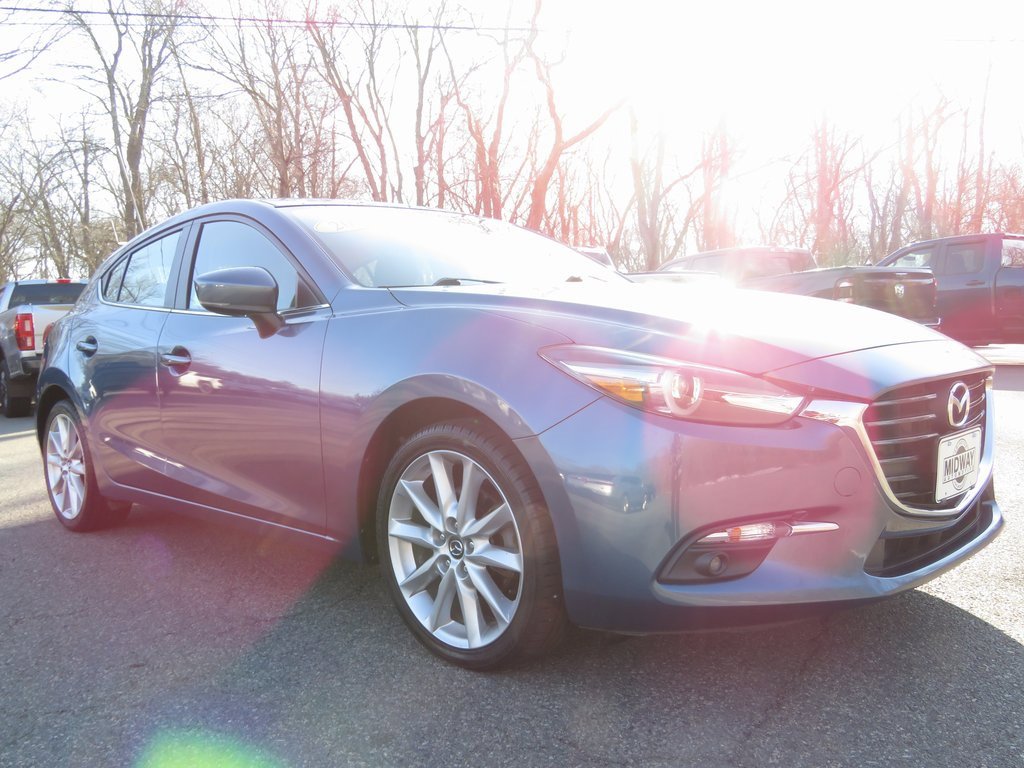 Used 2017 MAZDA MAZDA3 Grand Touring w/ Premium Equipment Package image 3