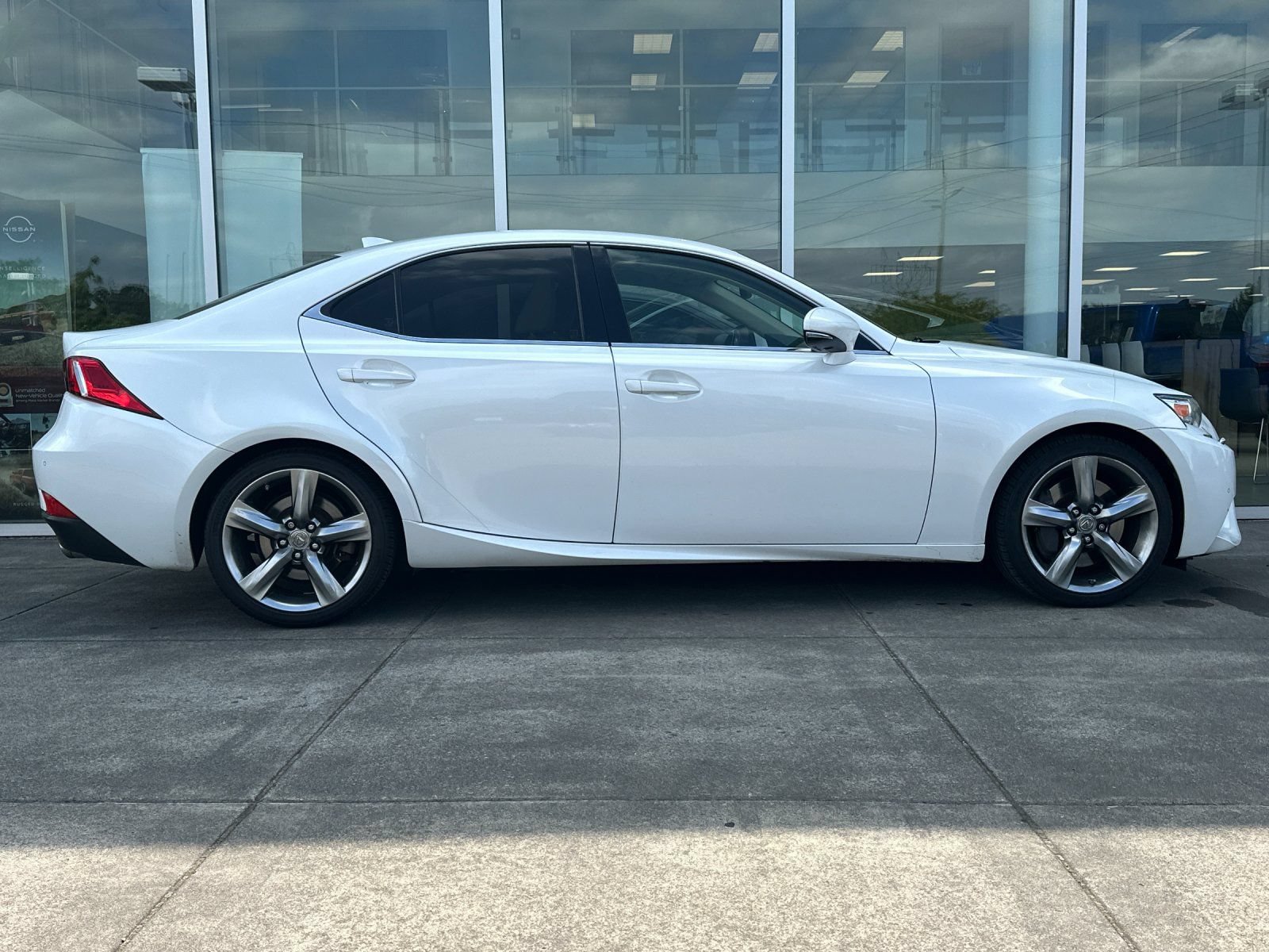 Used 2015 Lexus IS 350 AWD image 2