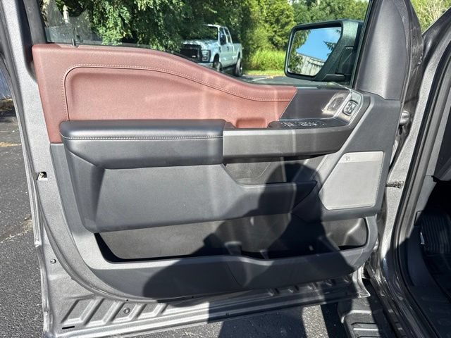 Used 2022 Ford F150 Lariat AWD/4WD image 11