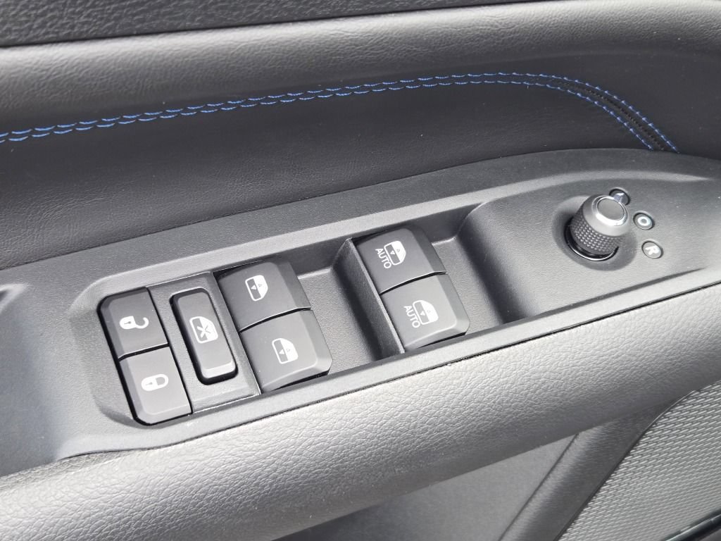 New 2026 Jeep Compass Latitude AWD/4WD image 27