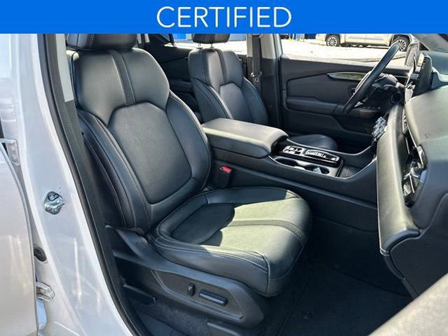 Certified 2023 Honda Pilot Touring image 18