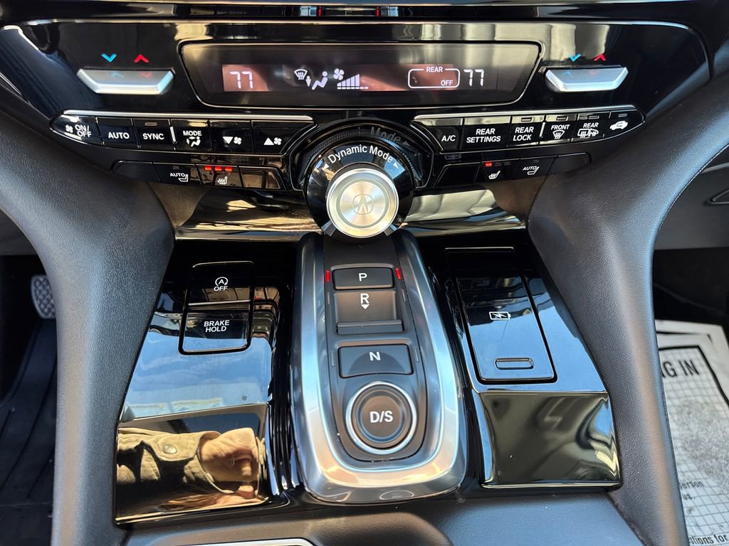 Used 2024 Acura MDX SH-AWD w/ Technology Package image 32
