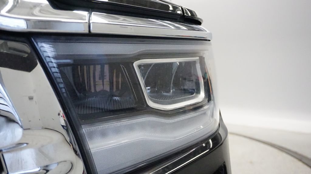 Used 2023 RAM 1500 Laramie image 12
