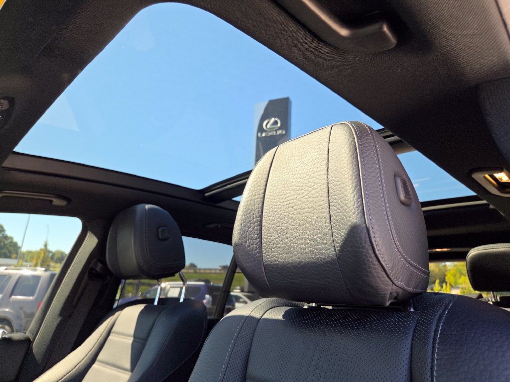 Used 2021 Mercedes-Benz GLE 350 4MATIC image 8
