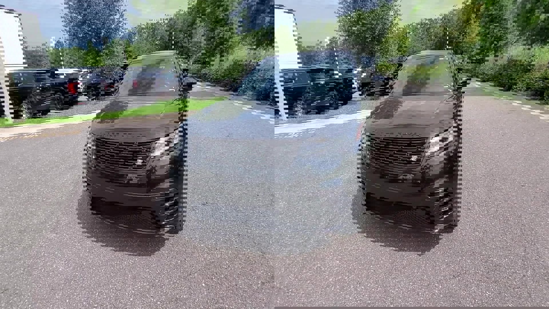 Used 2025 Land Rover Range Rover Velar Dynamic SE image 37