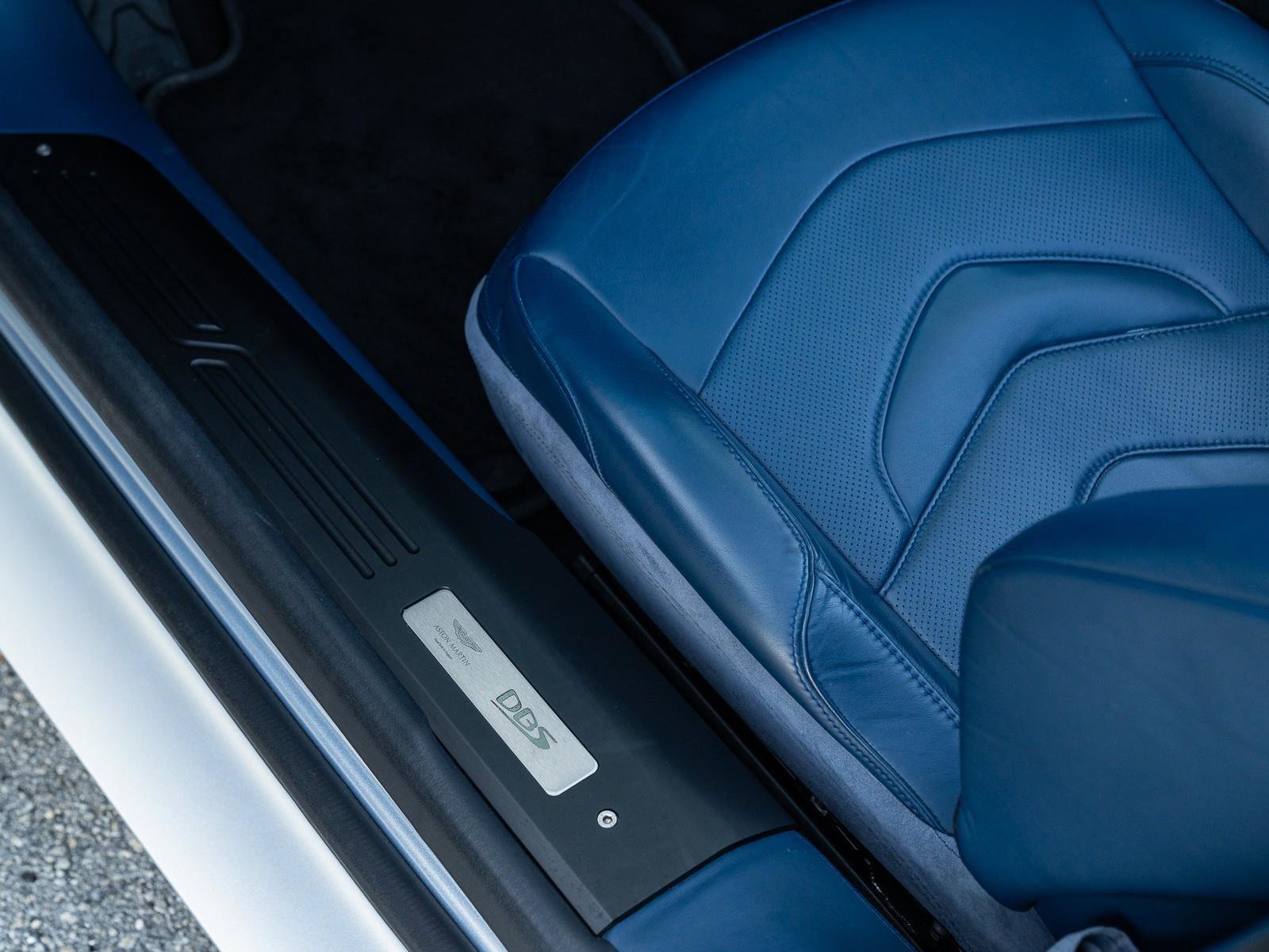 Used 2020 Aston Martin DBS Superleggera Volante image 26